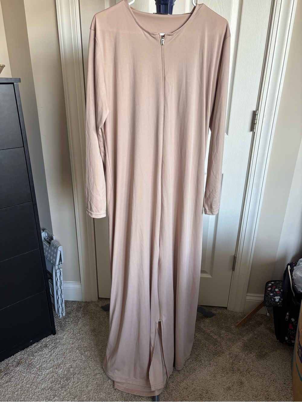 Women’s Long Sleeve Zip-Front Sleep Gown in Beige Abaya Prayer Coverup